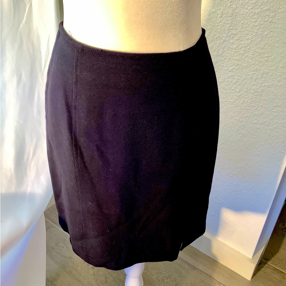 Wyeth Maren High Quality Fully Lined Women’s Skirt. Originally Paid 168.00